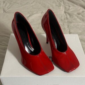 Phoebe Philo Red Patent Leather Women's Heels - size 37 *** SOLD OUT***